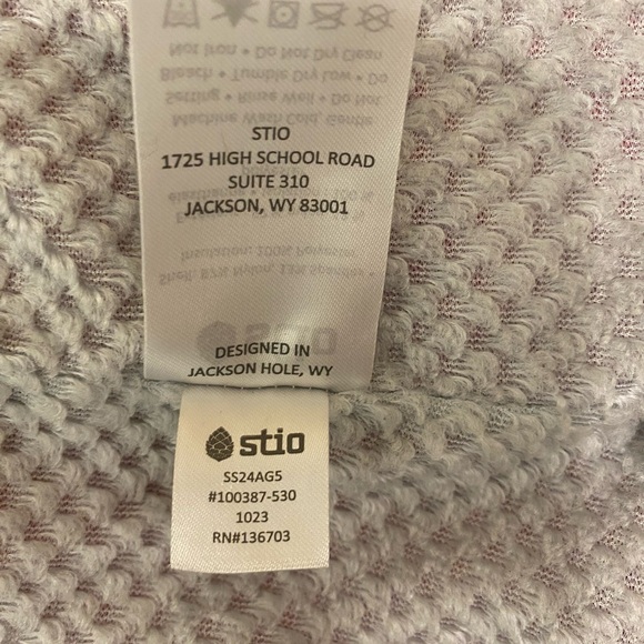 Stio Women’s Dawner Hooded Jacket size small berry pink - Picture 6 of 16